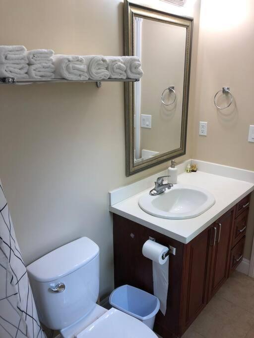 Modern Private Suite Close To Everything Vancouver Zewnętrze zdjęcie
